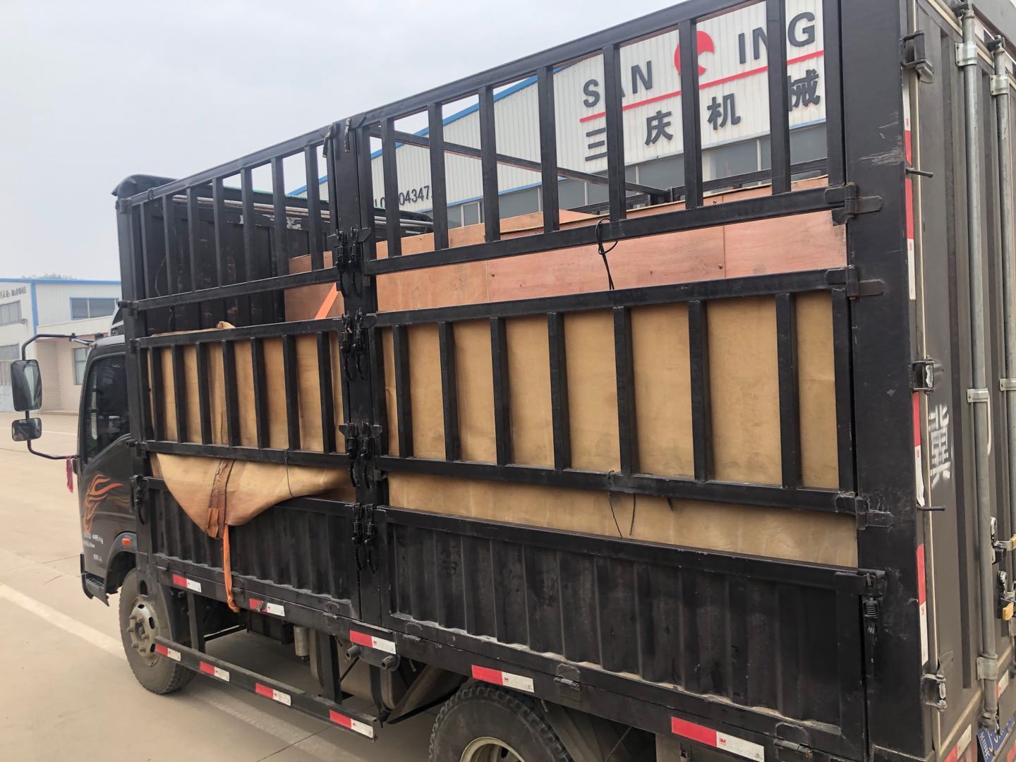 全自動(dòng)吹塑機 全自動(dòng)吹塑機